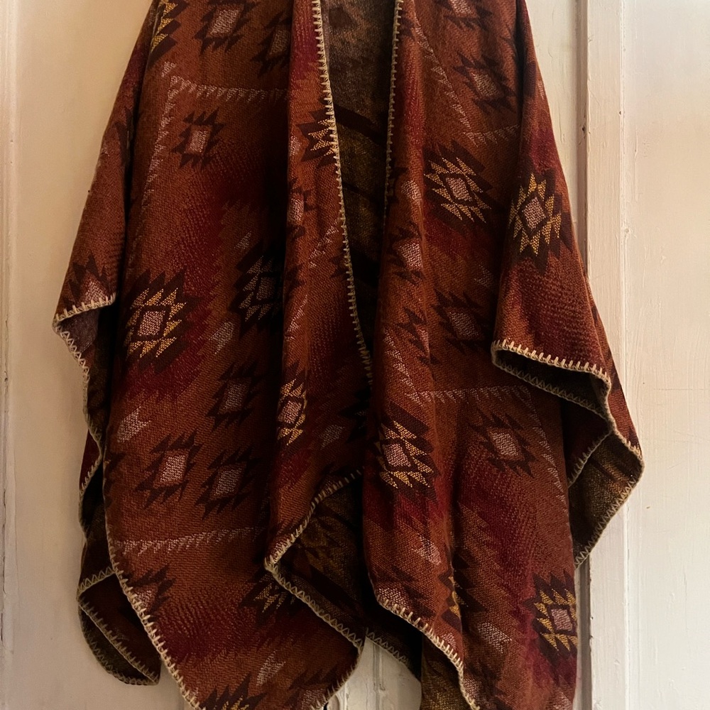 Rustic Brown Patterned Throw Blanket - image 1